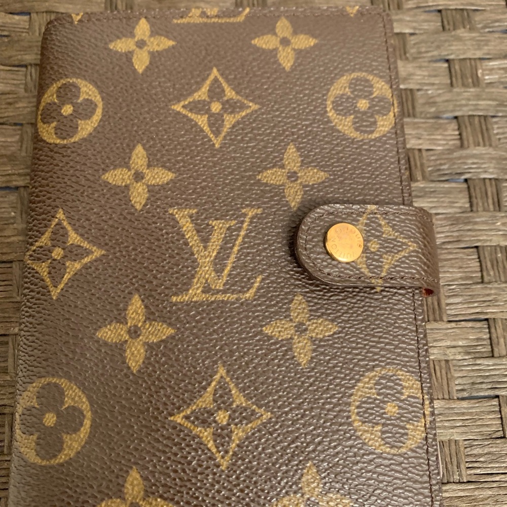 Louis Vuitton PM Agenda